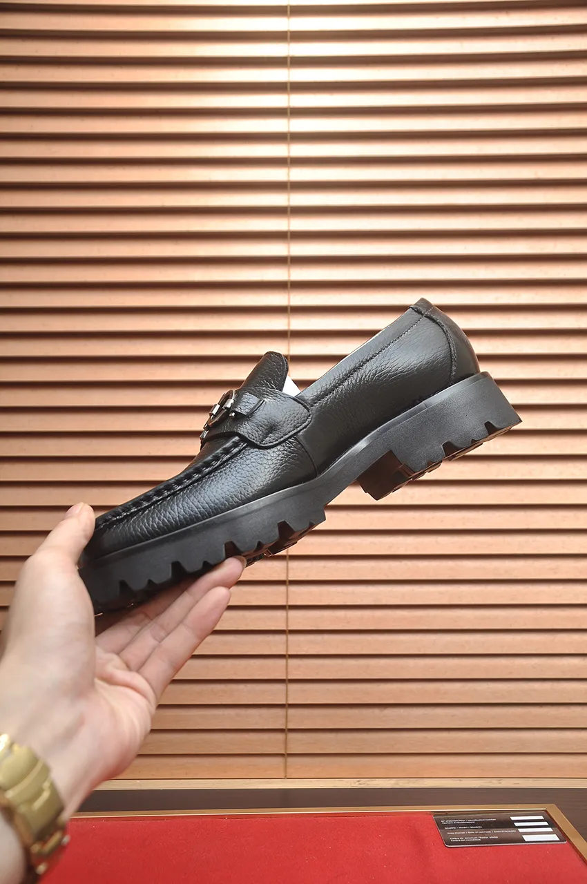Men's shoes 💰500💶[Ferragamo/Ferragamo] The latest model in the counter. Original imported high-quality cowhide with open edges + imported 🐂 water-dyed cowhide lining + original luxury metal buckle + original combined outsole. Comparison without pressure 38--45 (45 is custom-made and cannot be returned or exchanged)
